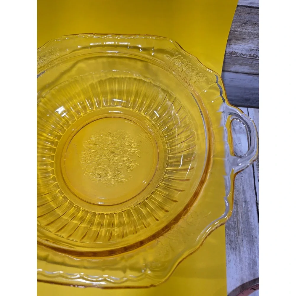 Vintage‎ Amber Depression Glass Floral Etched Ribbed Serving Bowl with Handles